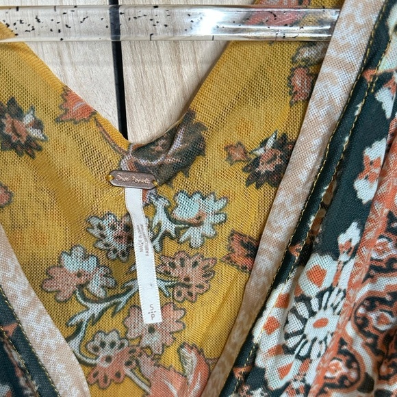 Free People Mustard Floral Sleeveless Blouse - Picture 7 of 12